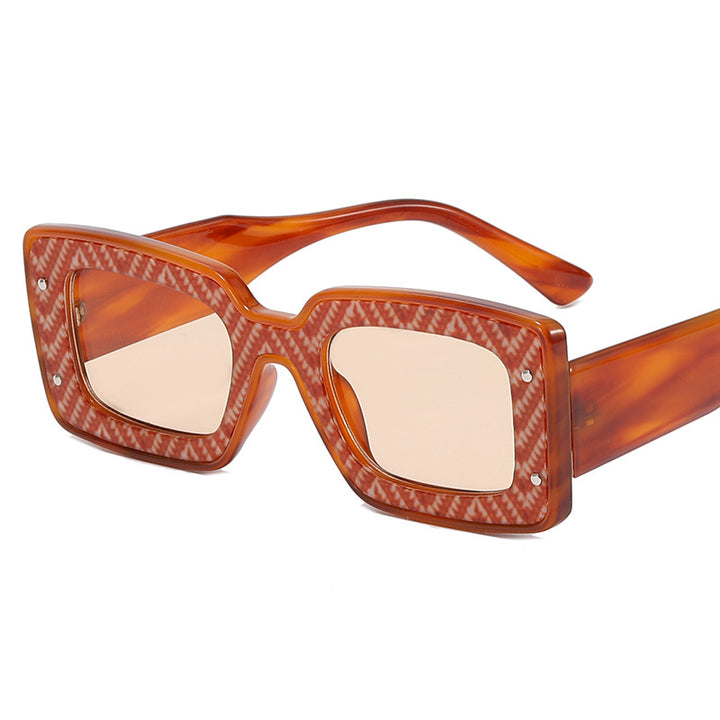 Women Oversized Sunglasses in Modern Square Frame Stornfield