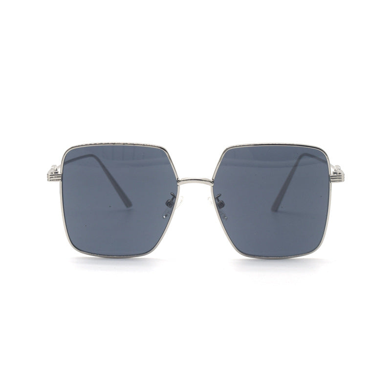 Stylish Square Sunglasses with Decorative Chain Stornfield