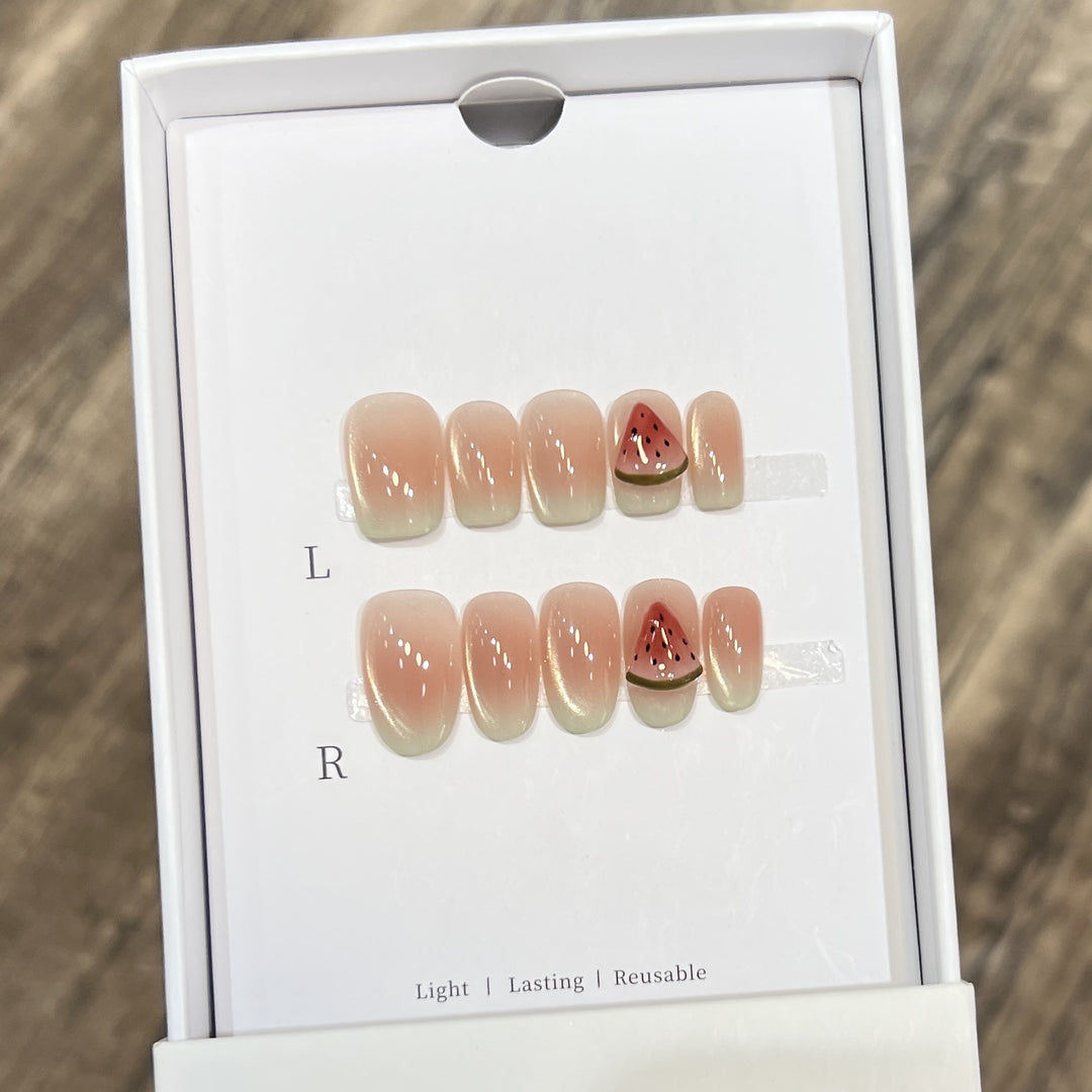 Artistic Reusable Press-On Nail Tips Stornfield