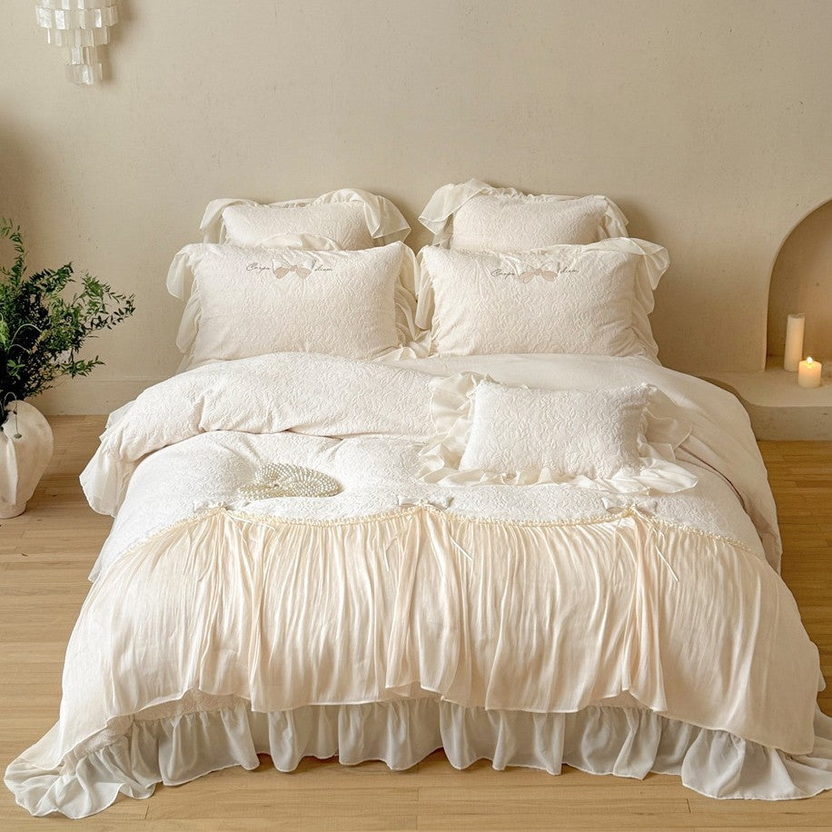 Luxury Ruffled Jacquard Duvet Cover Set with Embroidered Pillow Shams
