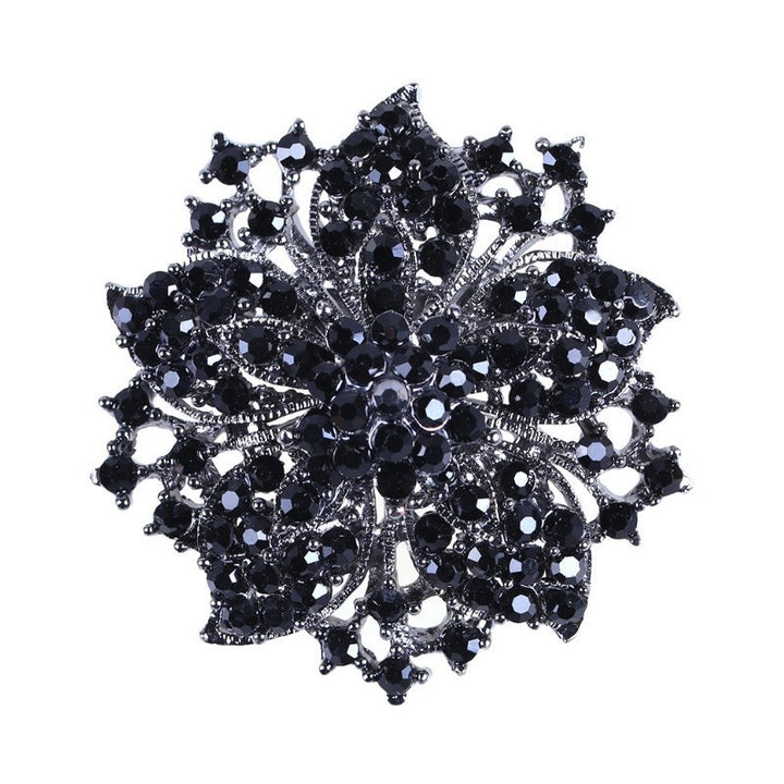 Glamorous brooch with crystals Stornfield