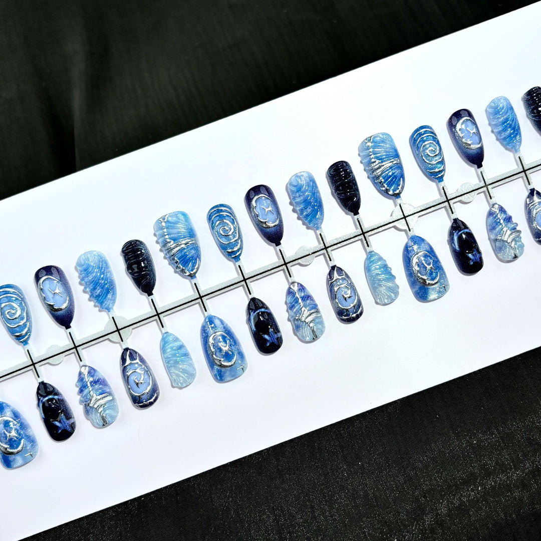 Marine-Themed Press-On Nail Art Set