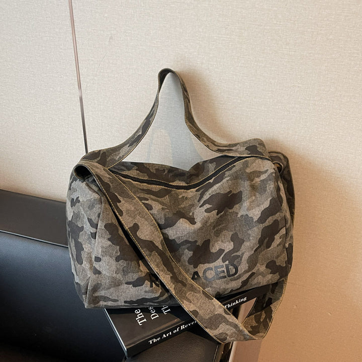 Versatile Camo Print Duffle Bag Stornfield