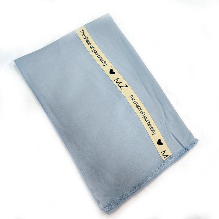 Women's elegant and versatile scarf made of high-quality viscose Stornfield