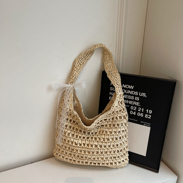 Handmade beach bag with lace Stornfield