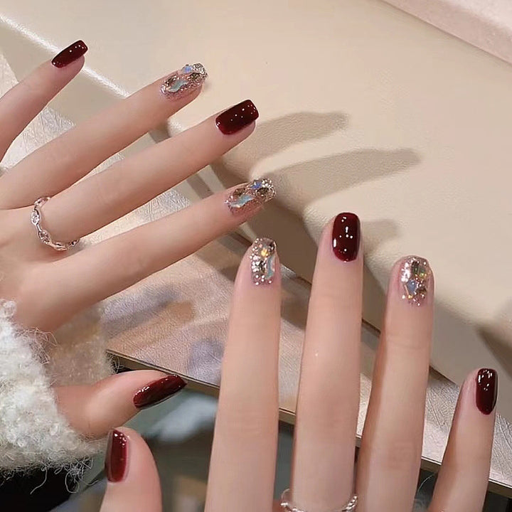 Glamorous Accent Press-On Nail Set Stornfield