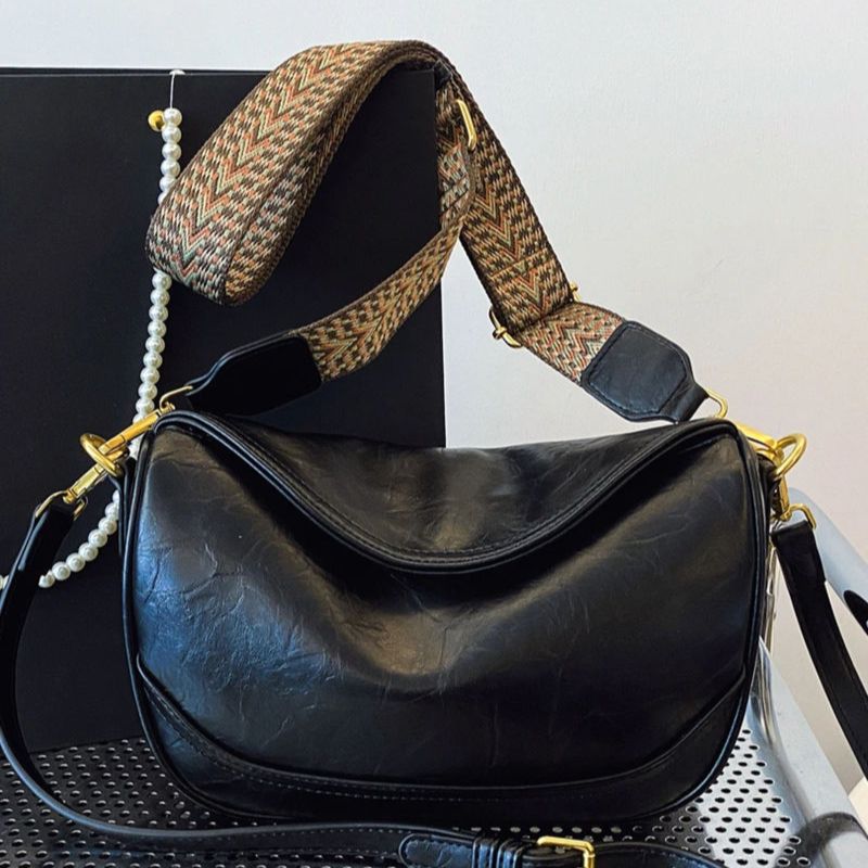 Luxurious Leather Crossbody Bag Stornfield