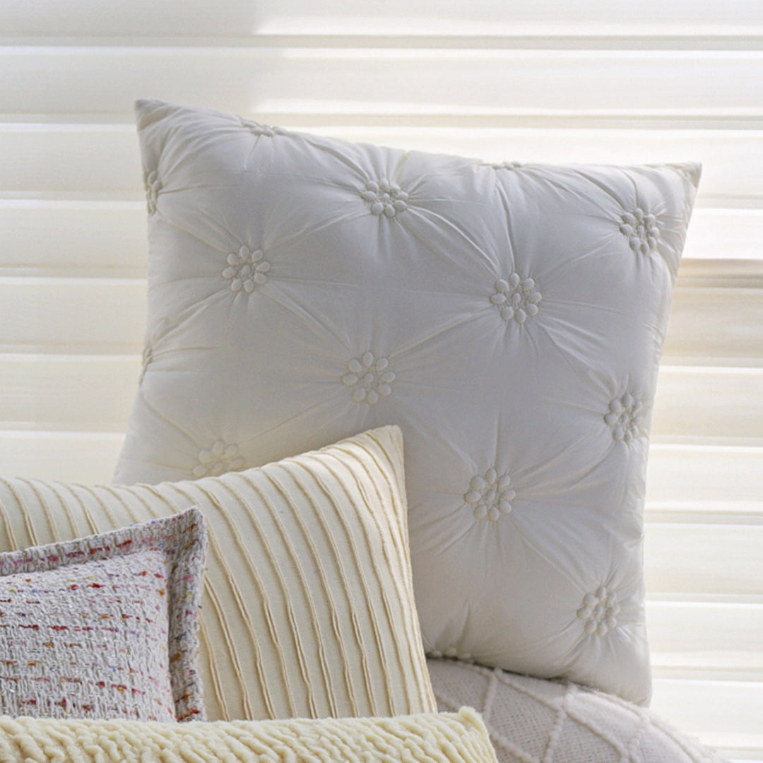 Rectangular decorative pillowcase made of teddy bouclé with ridged texture Stornfield