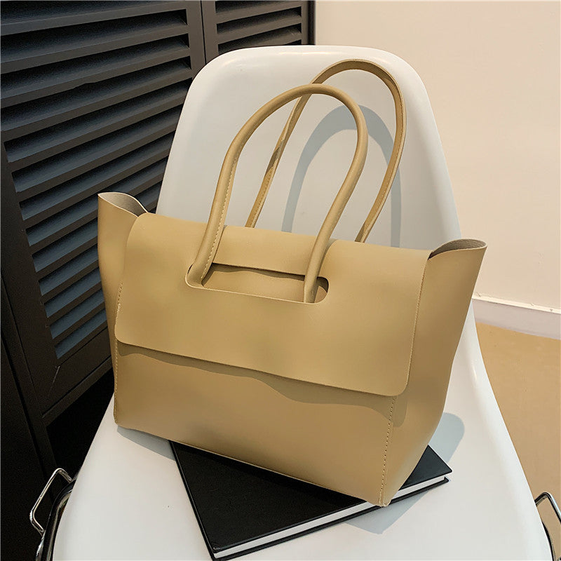 Modern Minimalist Shoulder Bag Stornfield