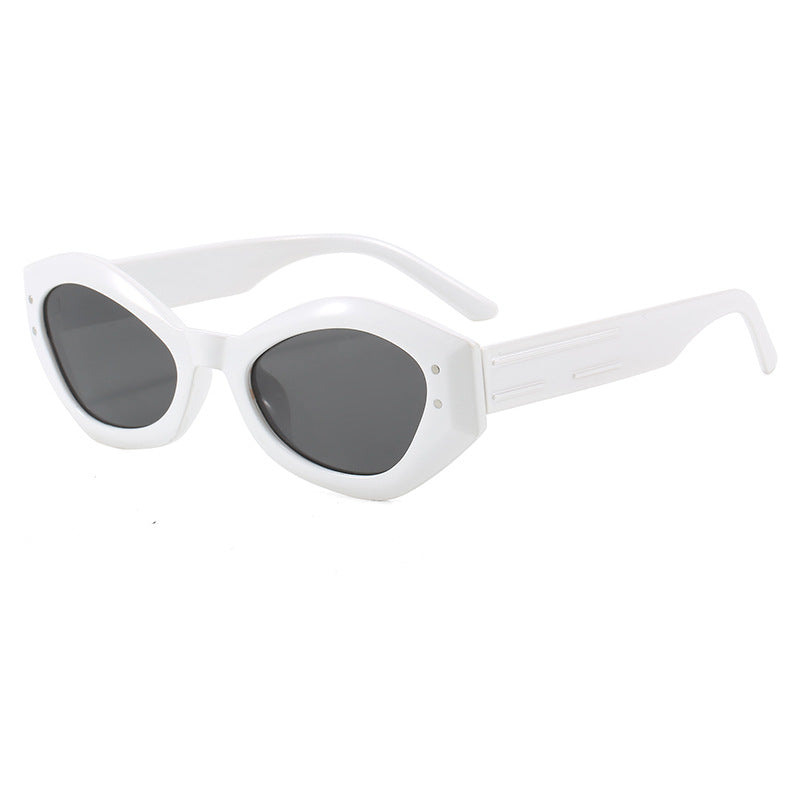 Women's Cat-Eye Sunglasses with Modern Design and Wide Frame Stornfield