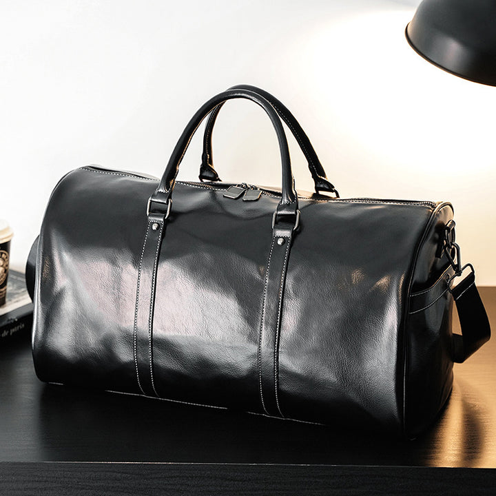 Elegant Leather Travel Bag Stornfield