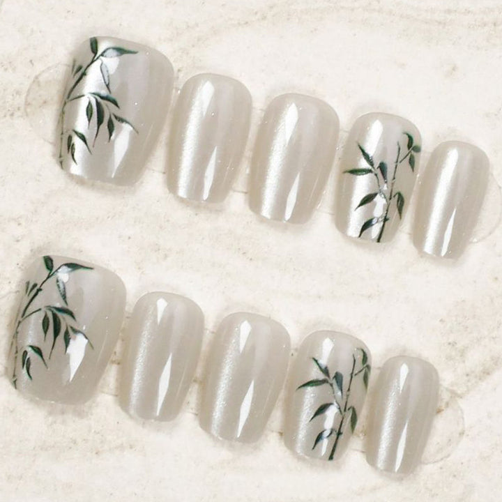 Artistic Floral Press-On Nail Art Stornfield