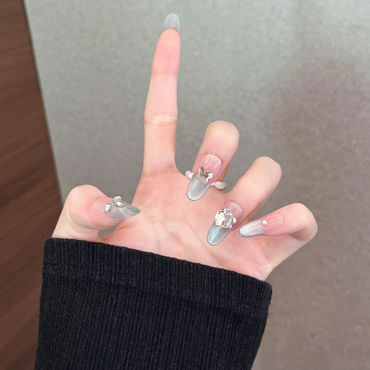 Elegant 3D-Embellished Press-On Nail Art Stornfield