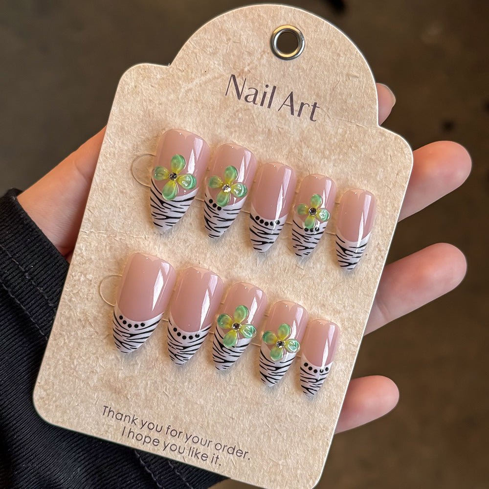 Artistic Nail Decoration Set Stornfield