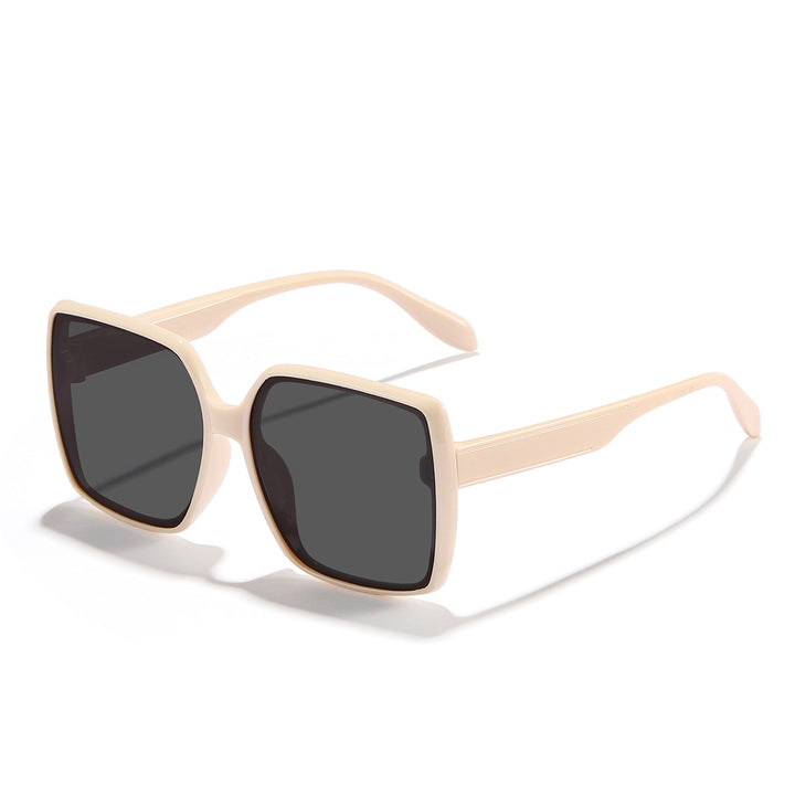 Women's oversized sunglasses with modern square frame and protective lenses Stornfield