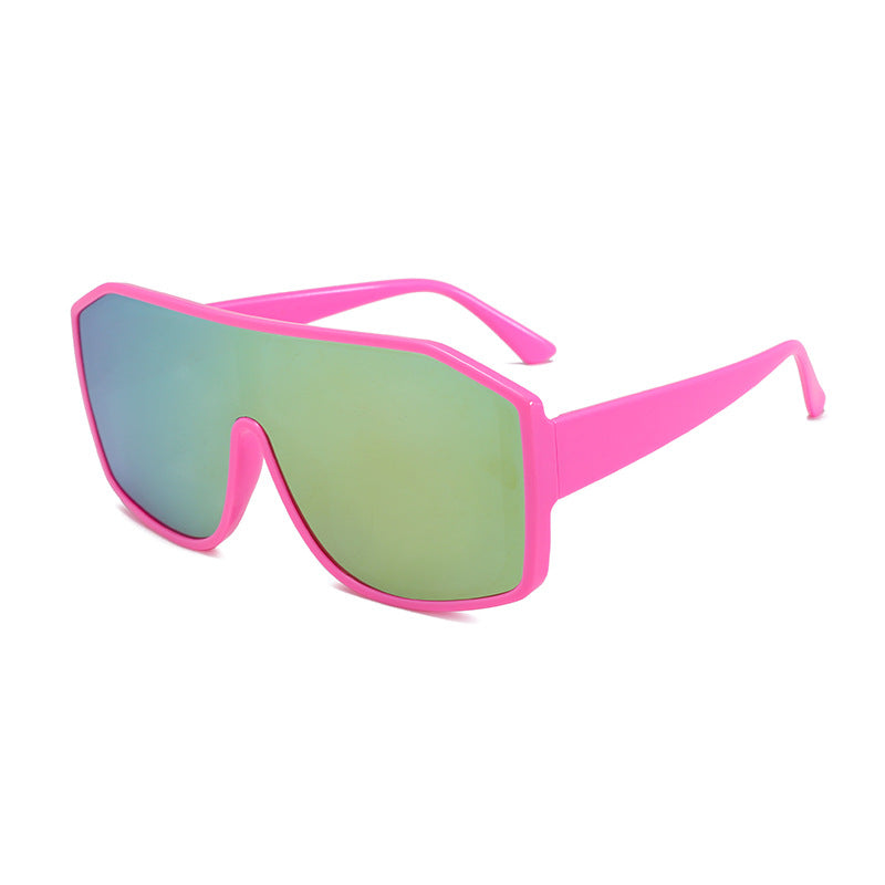 Ladies Fashion Oversized Sunglasses in Futuristic Design Stornfield
