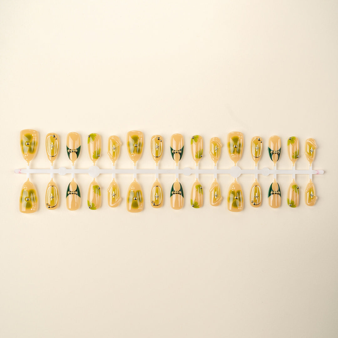 Elegant Botanical Nail Art Stornfield