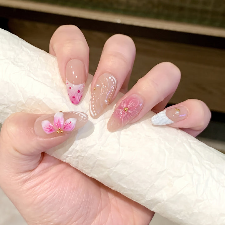 Floral Accent Press-On Nail Art Set Stornfield