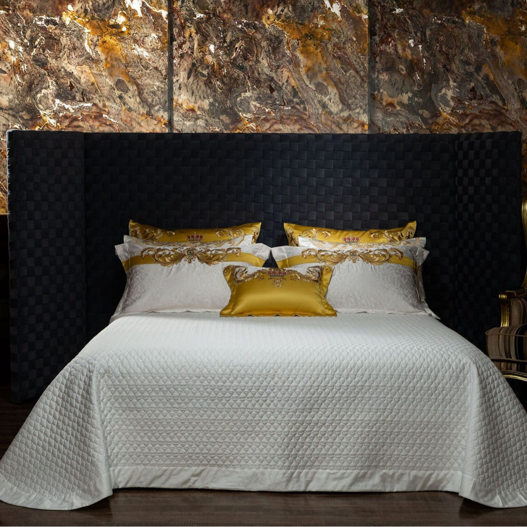 Baroque Embroidered Satin-Effect Duvet Cover Bedding Set