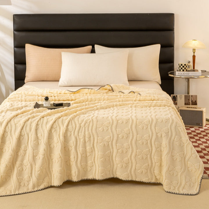 Ladies Cozy and Soft Blanket with Floral Pattern Stornfield