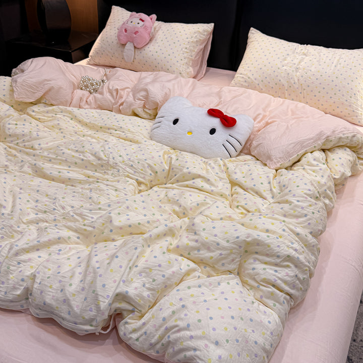 Charming Polka Dot Comforter Set