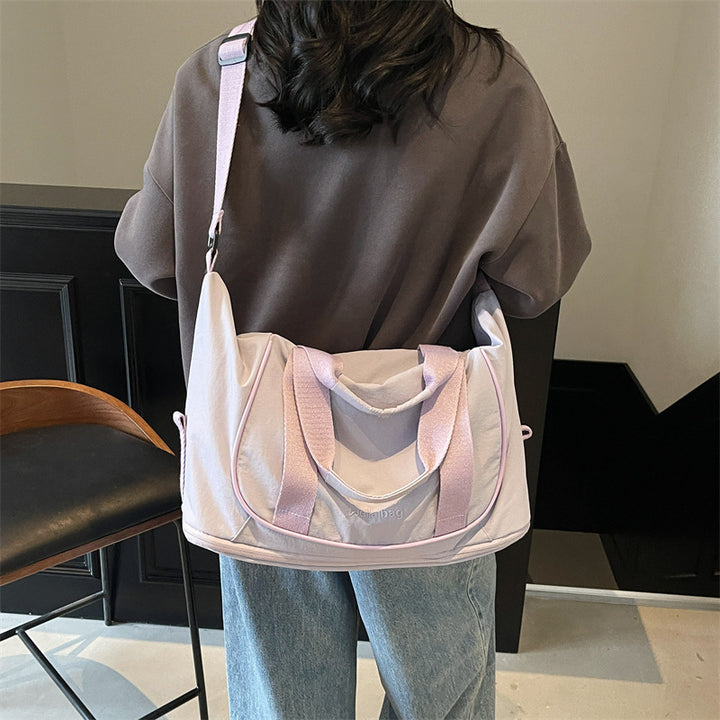 Elegant Sports Bag With Multiple Compartments Stornfield