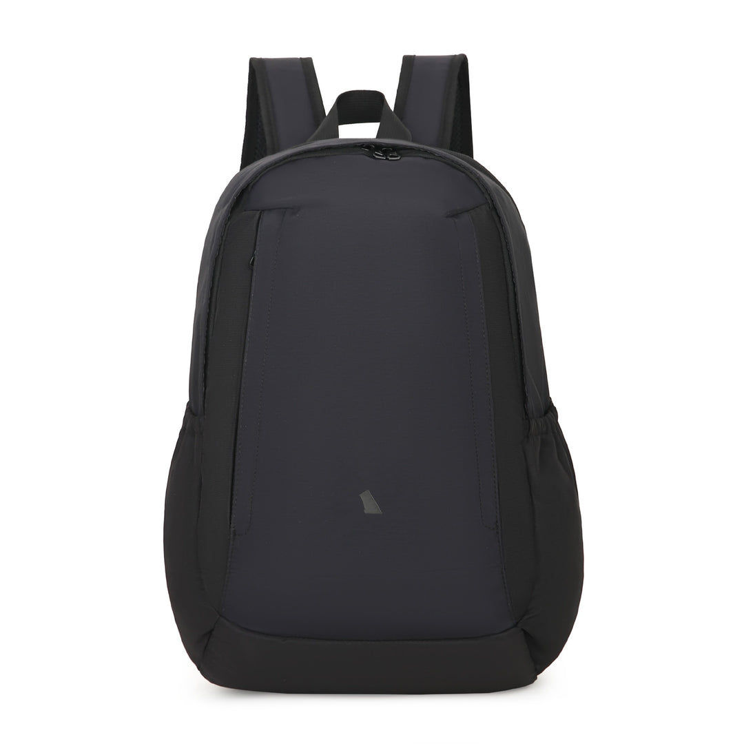 Ergonomic backpack with intelligent inner compartment system Stornfield