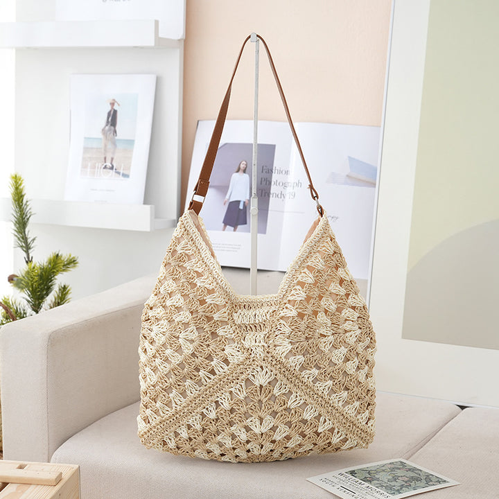 Handmade shoulder bag made from natural materials Stornfield