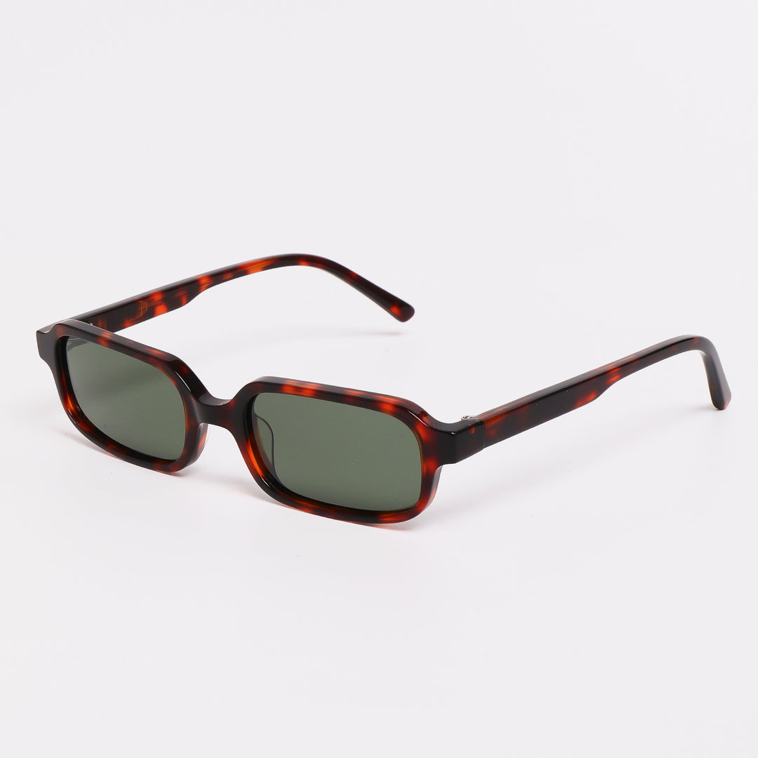 Women's sunglasses in a modern, angular design with advanced UV protection lenses Stornfield