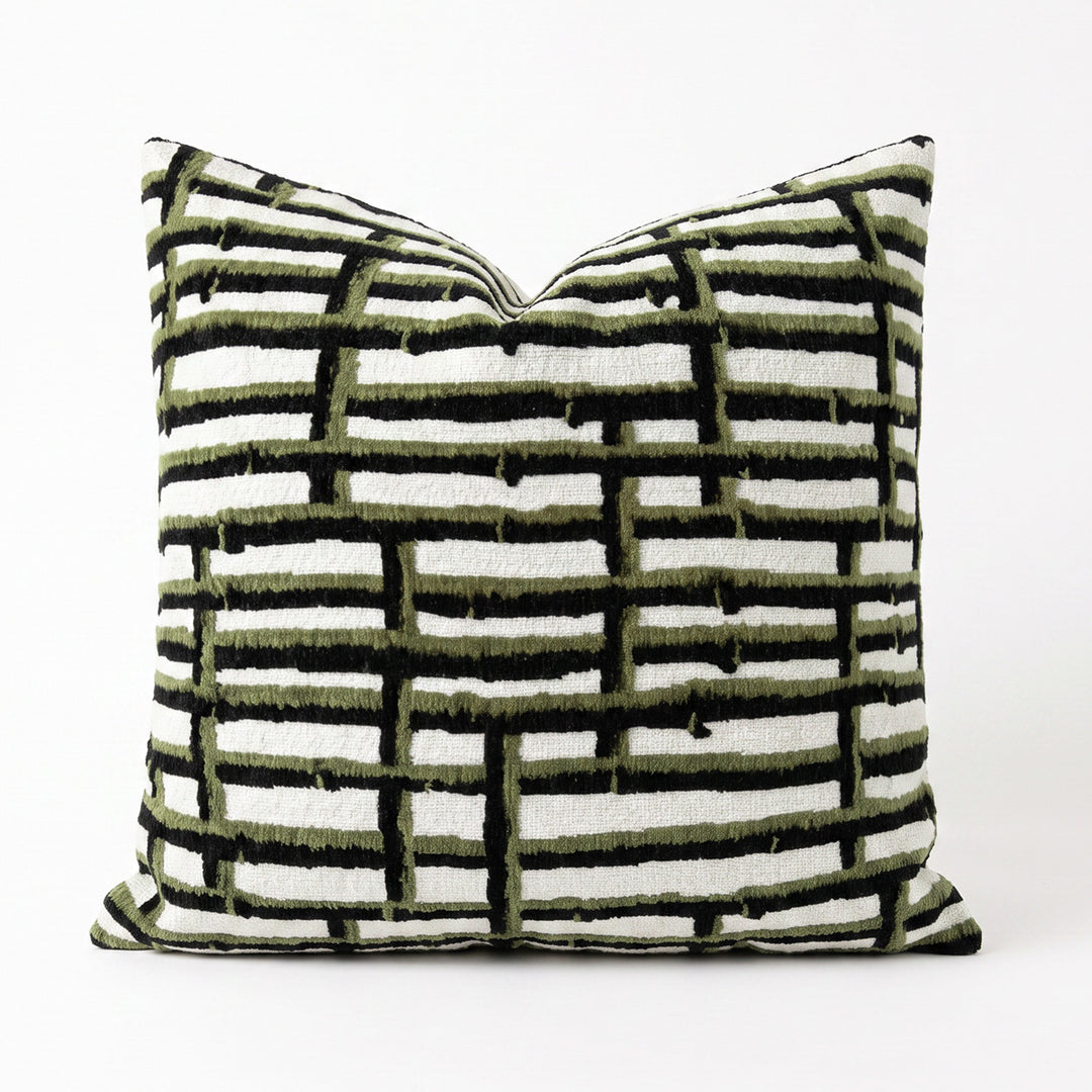 Structured decorative cushion cover