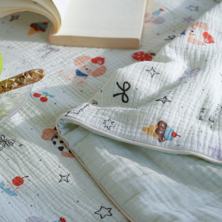 Cozy Baby-Themed Quilt Set