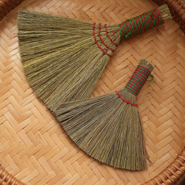 Women's Hand-Woven Broom Stornfield