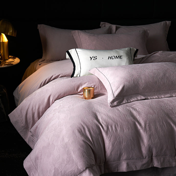 Luxurious cotton satin bed linen set with jacquard structure