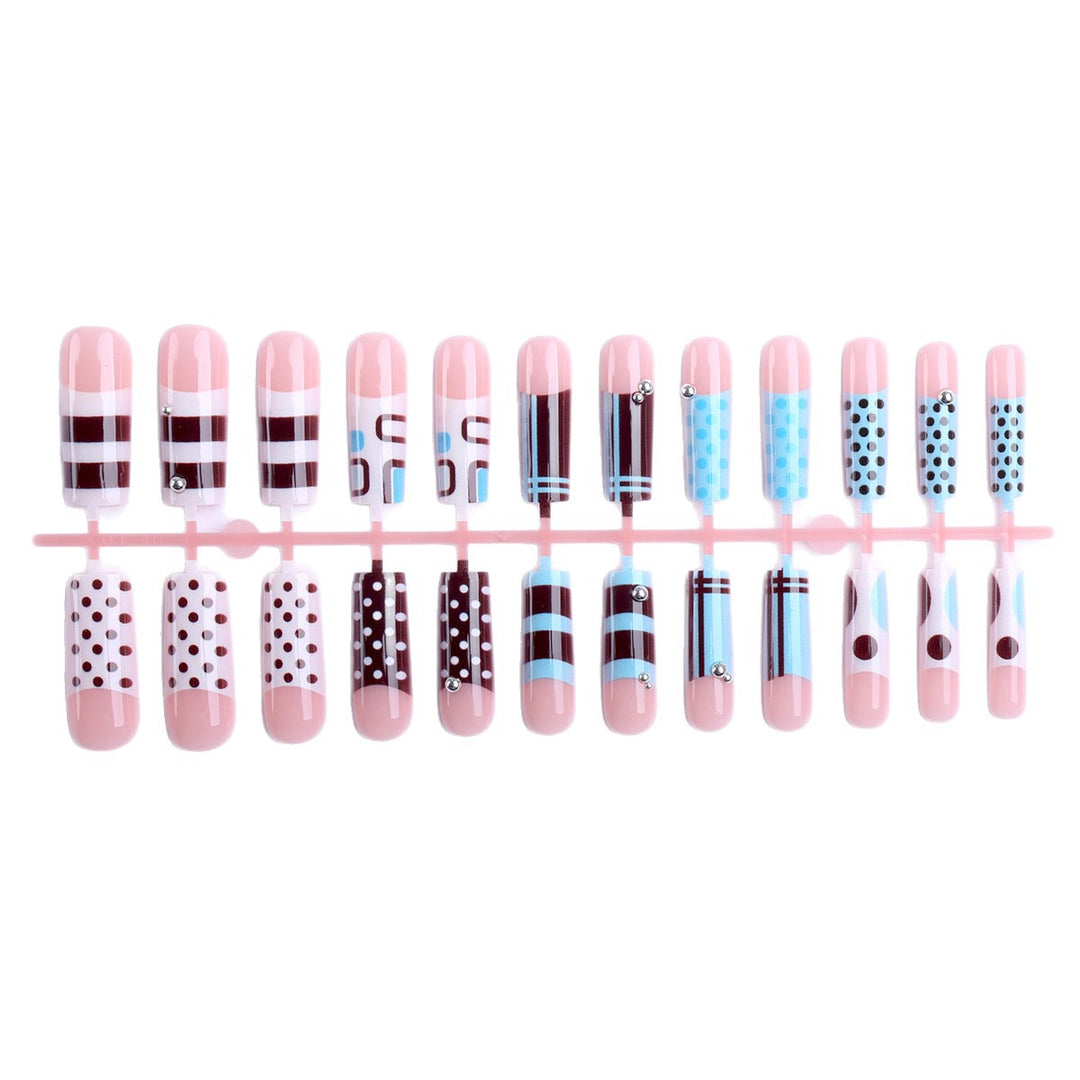 Artificial Fingernails with Creative Design Stornfield