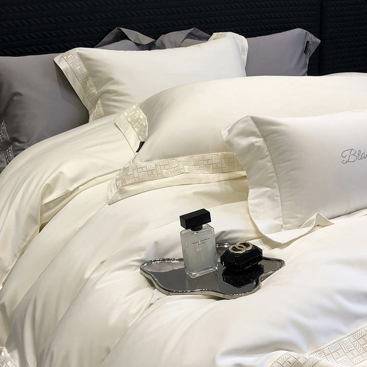 Luxurious Duvet Cover Set