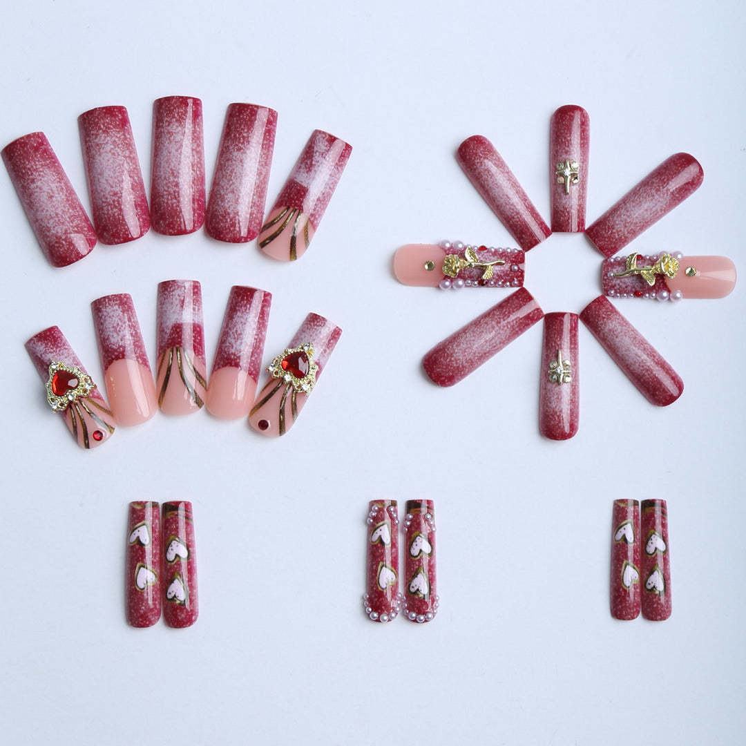 Exquisite artificial nails with glamorous decorations Stornfield