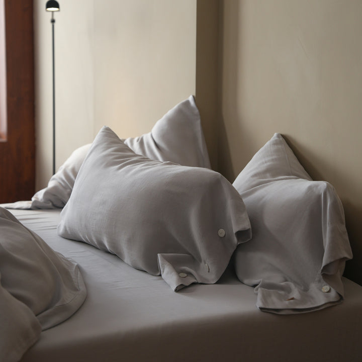 Luxury Organic Cotton Sateen Duvet Cover Set with Button Closure