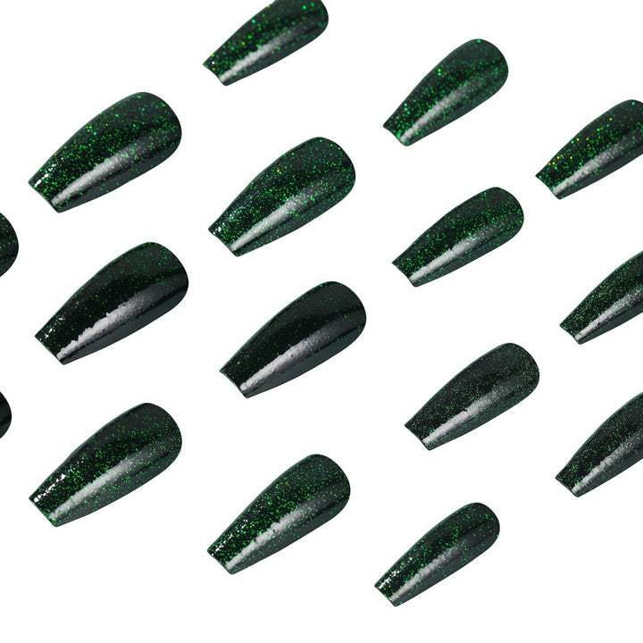Shiny artificial nails with sparkling accents Stornfield