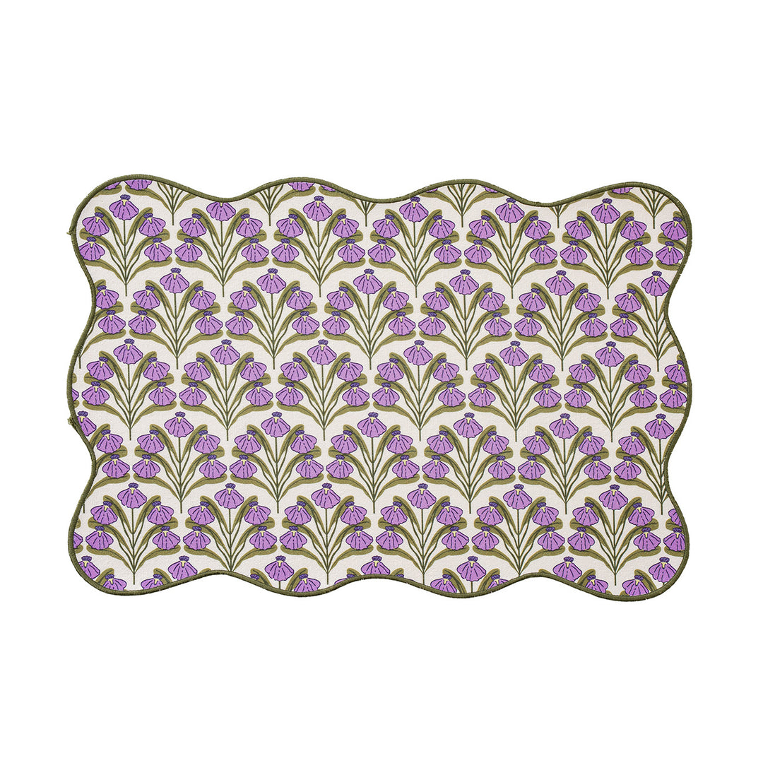 Decorative wavy table set with pomegranate and parrot motif Stornfield