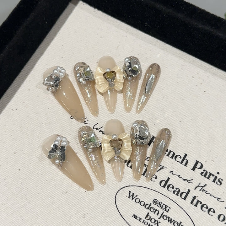 Elegant Rhinestone-Embedded Press-On Nail Set