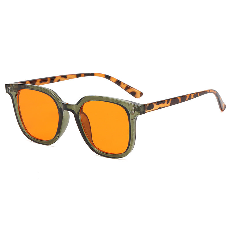 Ladies square designer glasses with thick frame and elegant profile Stornfield