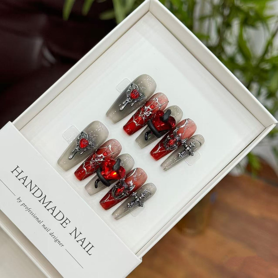 Gothic Floral Press-On Nail Art Set