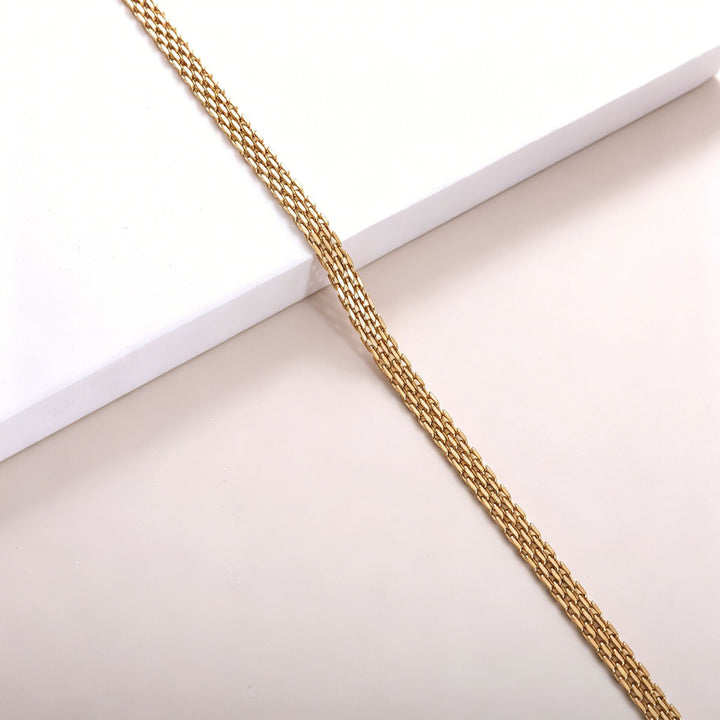 Luxe Interwoven Chain Necklace Stornfield
