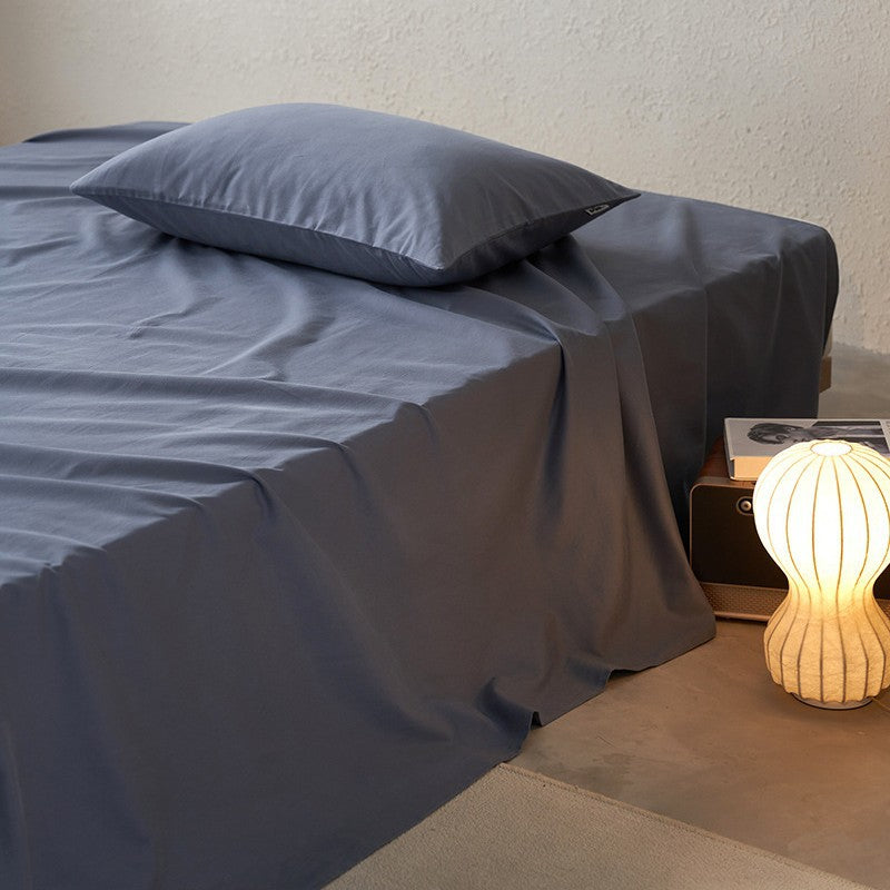 Bed sheet set made of combed cotton with extra-deep fitted sheet and pillowcases