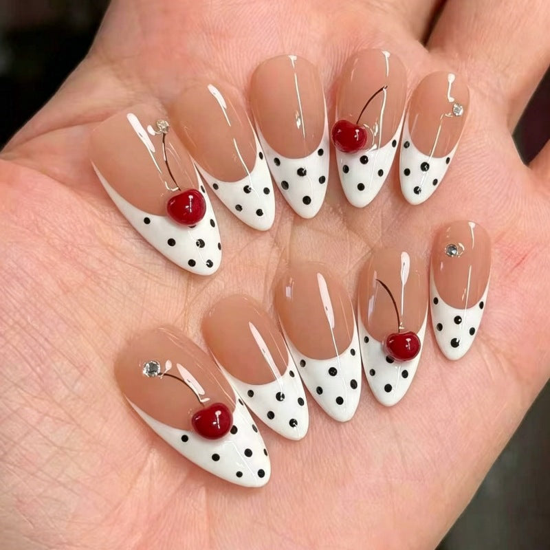 Nature-Themed Artistic Press-On Nail Set Stornfield