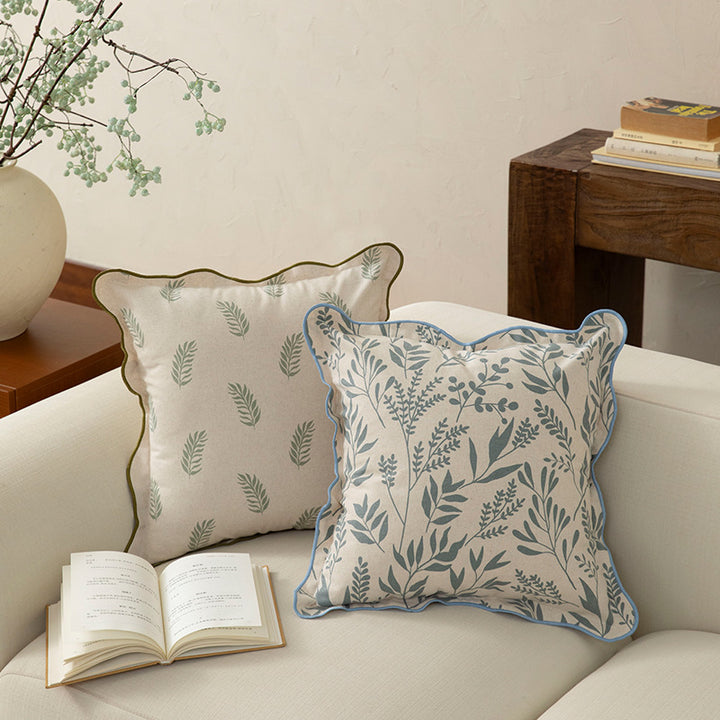 Square decorative cushion cover with wavy edge and botanical print Stornfield