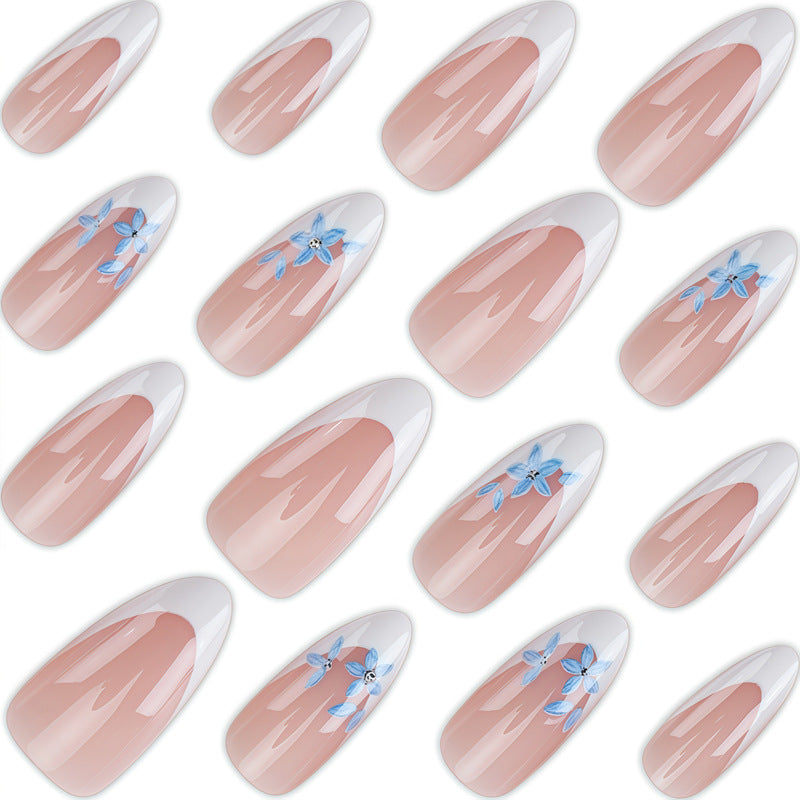 Elegant Floral Accent Press-On Nail Set Stornfield