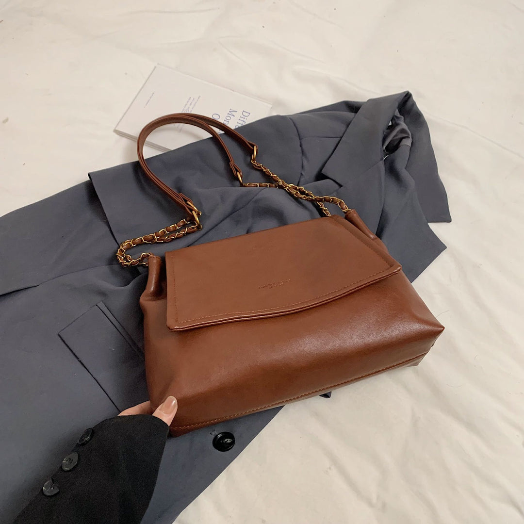 Modern Chain-Strap Handbag Stornfield
