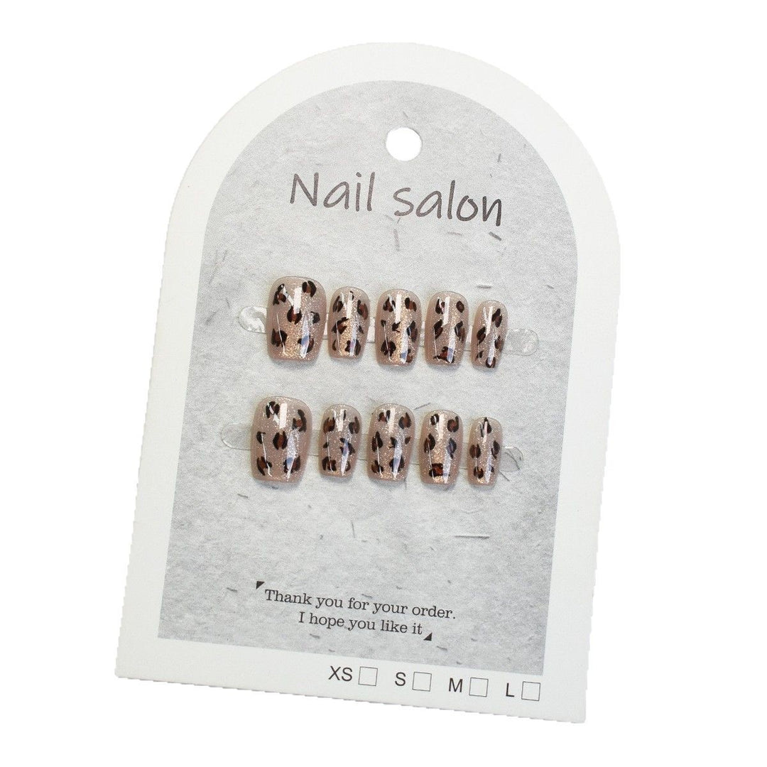 Stylish Animal Print Press-On Nails Stornfield
