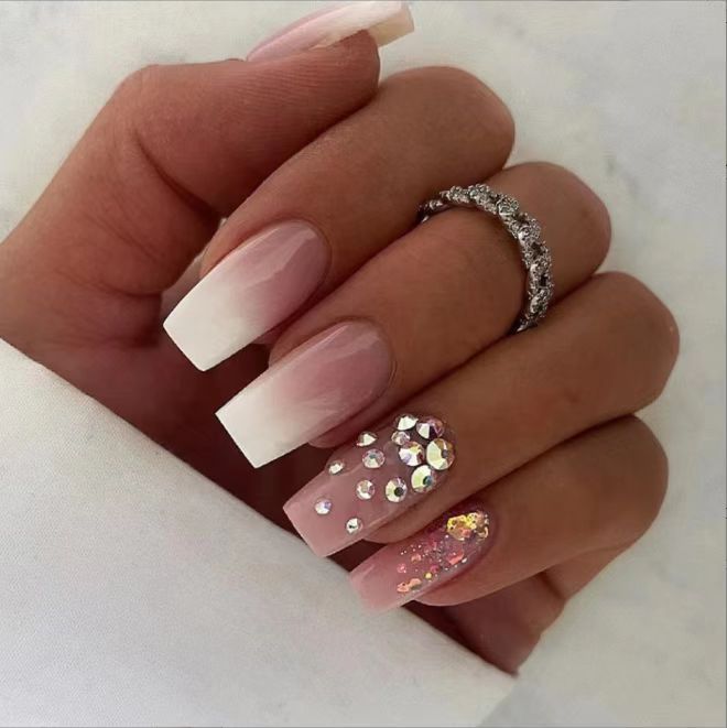Glamorous Long Press-On Nails with Rhinestone and Gradient Design Stornfield